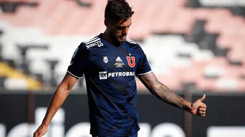 Larrivey quiere romper marca en el Superclásico del fútbol chileno.