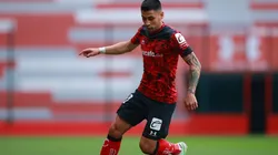 Baeza dio asistencia y terminó expulsado en triunfo del Toluca.