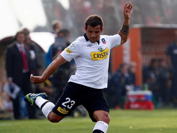 Esteban Abarzúa pide repudio de Colo Colo a actitud de Emiliano Vecchio