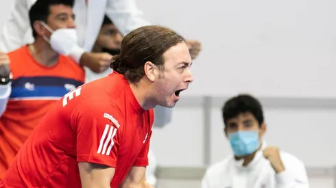 Chile se enfrenta a Eslovaquia en el segundo día de Copa Davis
