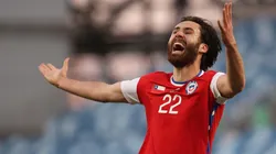 El delantero del Blackburn Rovers también celebró las Fiestas Patrias