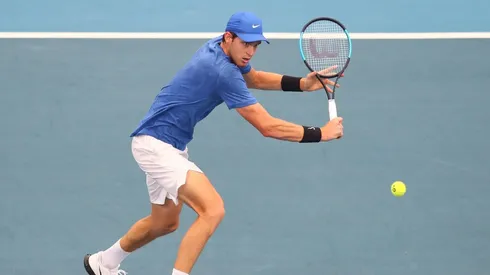 El chileno cae en el segundo encuentro y todo queda 1-1 en el día 1