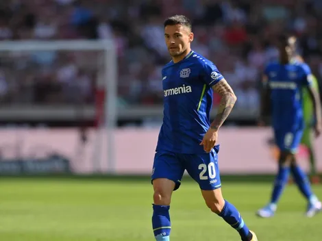 Leverkusen emplaza a la U por la camiseta de Charles Aránguiz