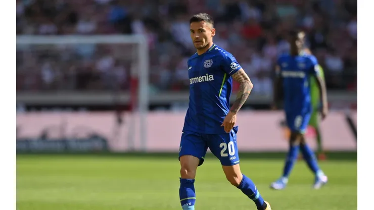Leverkusen emplaza a la U por la camiseta de Charles Aránguiz.