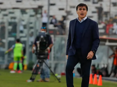 Quinteros tiene convocatoria en Colo Colo para duelo con Everton