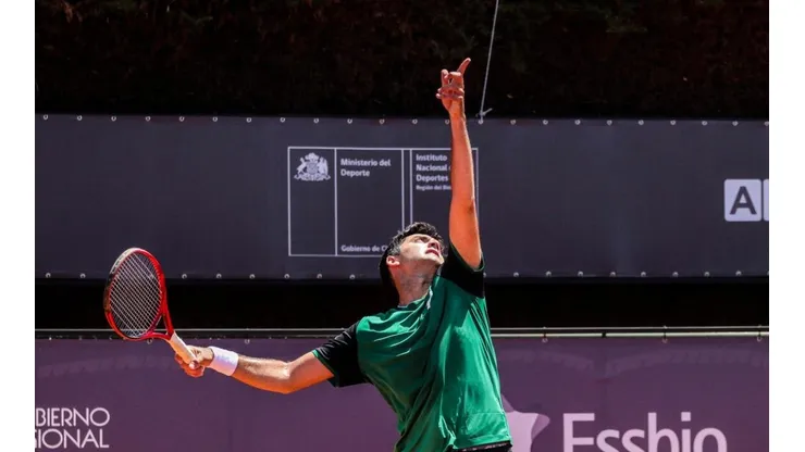 Tomás Barrios avanzó a la ronda de los 8 mejores en Sevilla.