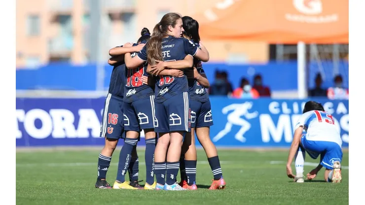 Las Leonas derrotaron 3-0 a la UC Femenina