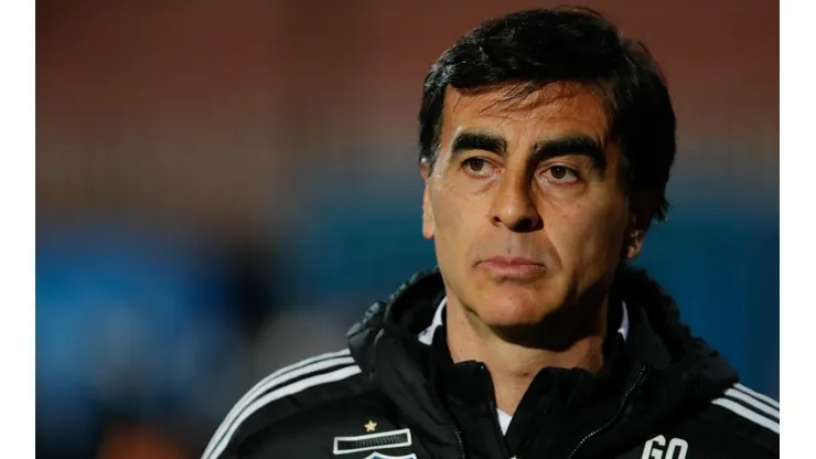 Quinteros piensa que Colo Colo es serio candidato a quedarse con el Campeonato Nacional