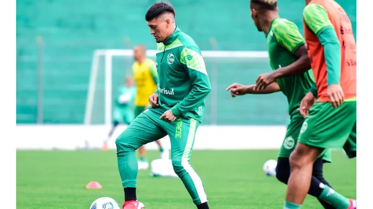 Castillo en el último entrenamiento antes del compromiso ante Corinthians
