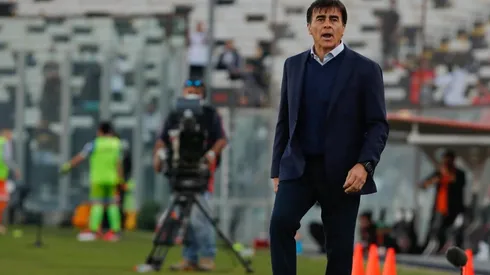 Gustavo Quinteros espera que Colo Colo pueda cerrar fichajes antes del viernes.