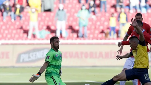 El portero de la Roja le da valor a lo obtenido en Quito este domingo