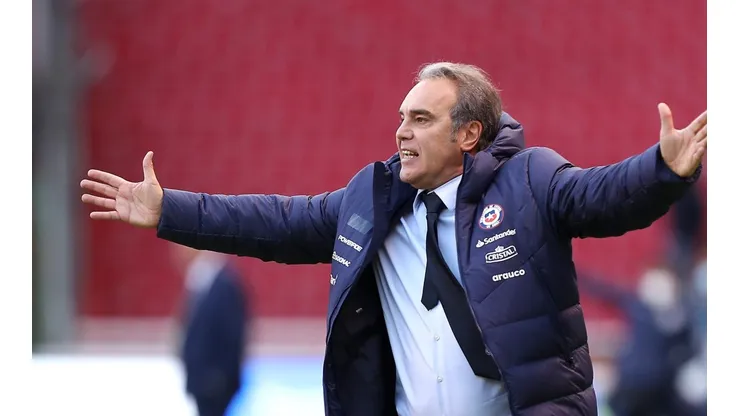 Martín Lasarte valora el punto conseguido por La Roja en Quito