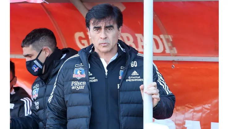 Gustavo Quinteros festeja la Copa Chile con Colo Colo