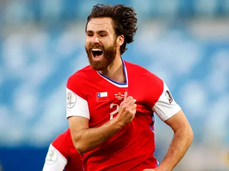 Es de verdad: Brereton manda apoyo a La Roja desde la distancia