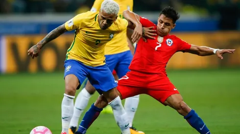 Chile lucirá hoy ante Brasil una indumentaria especial de una marca que ya sabe vestir a equipos chilenos.