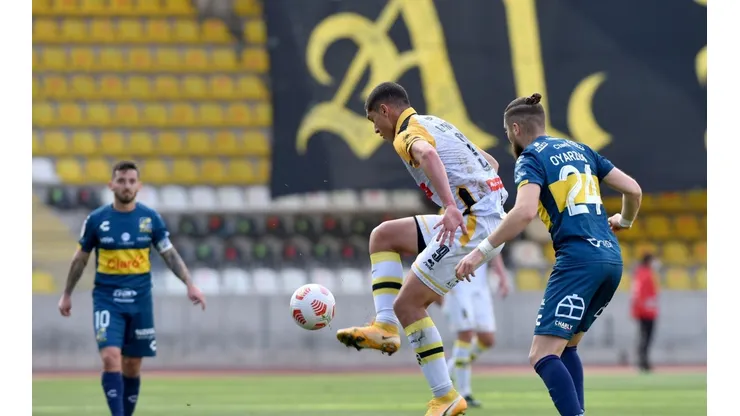 Los 'Piratas' no pudieron romper el cero ante los viñamarinos y quedaron fuera de la final