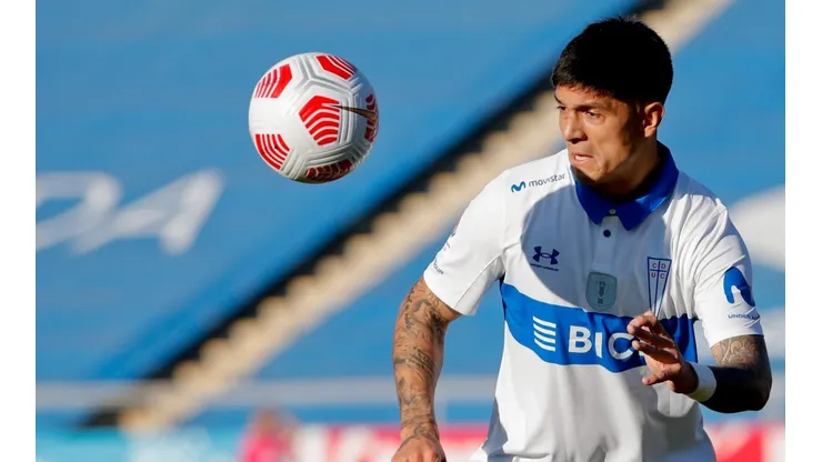 Valber Huerta es llamado de emergencia a la Selección Chilena.