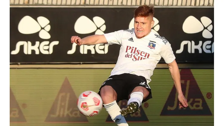 Leonaro Gil se transformó en uno de los jugadores más regulares de Colo Colo.