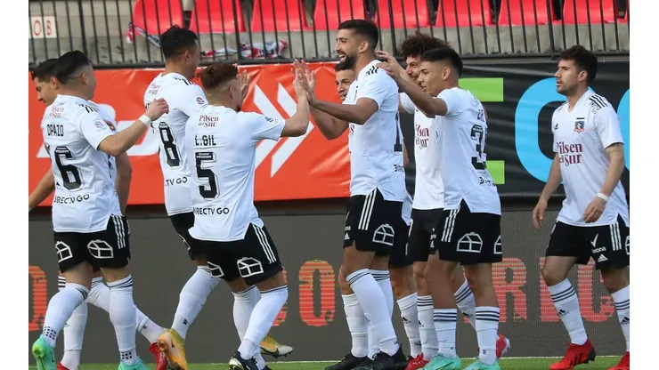 Colo Colo confirma formación para enfrentar a Cobresal.