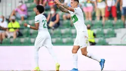 65 minutos en cancha pudo estar el chileno en el empate ante el Sevilla