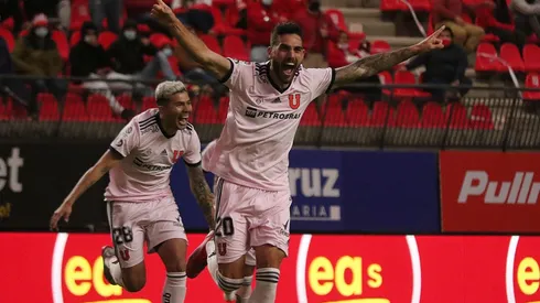 Joaco Larrivey: “Valencia nos devolvió la alegría que no teníamos en la U”.