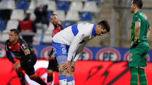 Los cruzados no pudieron estrechar cifras con Colo Colo