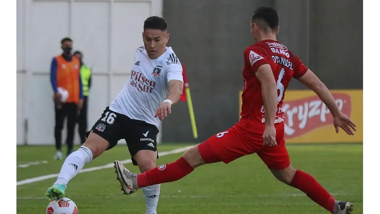 Colo Colo toma distancia en la tabla de posiciones del Campeonato Nacional.