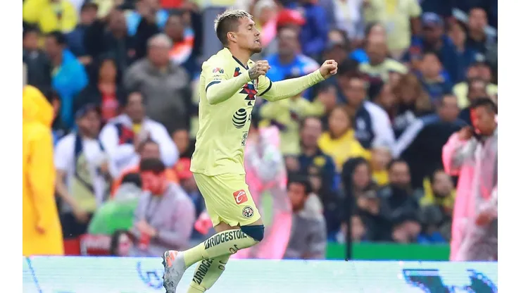 Nico Castillo sale de América y es tentado por el fútbol brasileño.