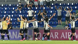 Libertad de Paraguay se instaló en semifinales de la Copa Sudamericana con Marcelo Díaz en el banco.