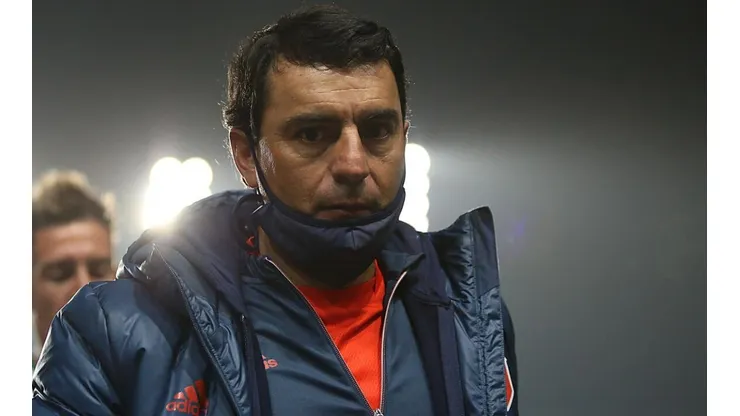 Valencia habló en la previa del duelo frente a Calera, apoyó a Cañete y habló de Aránguiz.