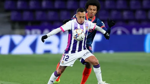 Orellana no sería considerado por el Valladolid y estaría buscando una salida pronta del club español
