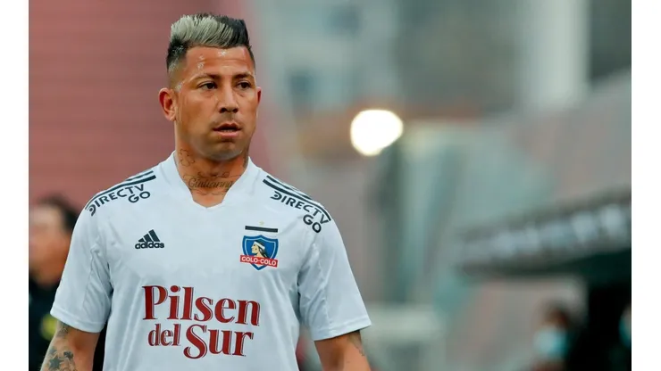 Leonardo Valencia vuelve a sumar minutos con Colo Colo