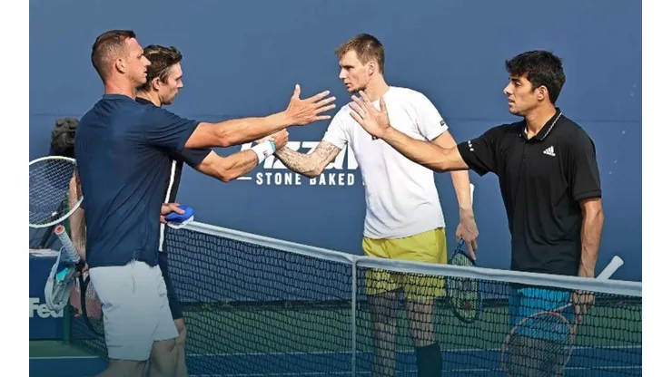 Cristian Garin sufrió molestias y se retiró del dobles junto a Alexander Bublik.