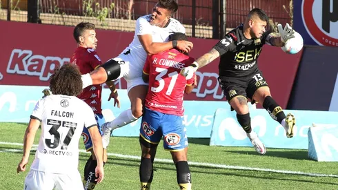 Colo Colo visitará a Unión Español en el estadio Santa Laura.
