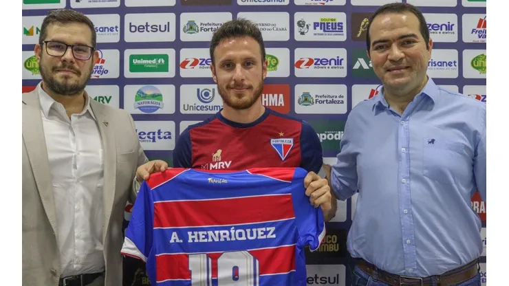 Este domingo podría ser el ansiado debut de Ángelo en tierras brasileñas