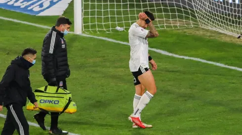 Matías Zaldivia sufre desgarro y será baja en Colo Colo por tres semanas.
