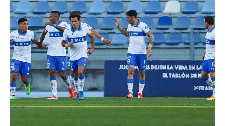 La formación de la UC para enfrentar a La Serena en San Carlos.