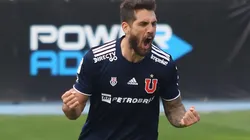 Larrivey llega a 12 goles en el torneo nacional y es el goleador de la U