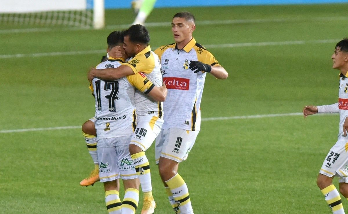 Coquimbo Unido derrota a Fernández Vial y se instala en las semifinales ...