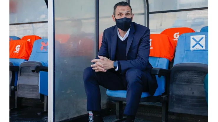 Gustavo Poyet le bajó el perfil al exabrupto de su hijo en el clásico.