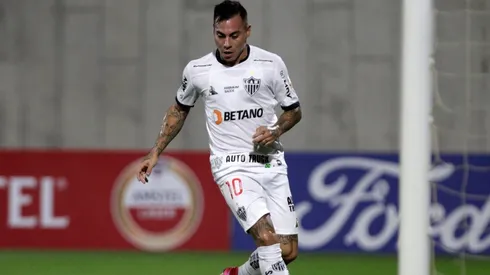 Eduardo Vargas marcó y salvó al Mineiro de la eliminación en la Copa de Brasil.