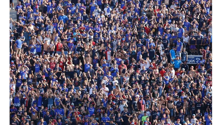 Universidad de Chile anuncia el plan de retorno de los hinchas al estadio