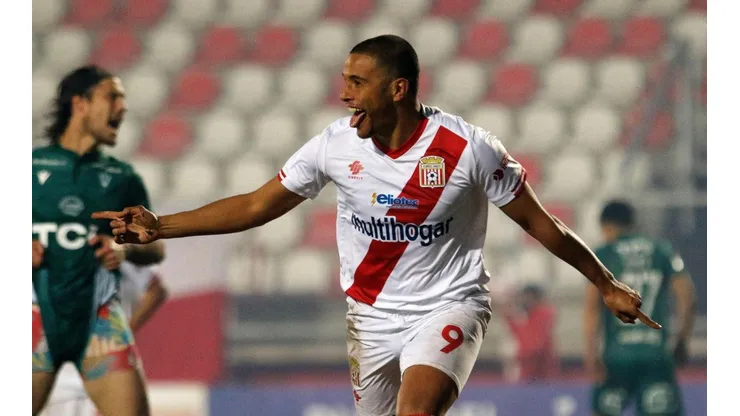 Leandro Benegas fue el encargado de dar el gol definitivo a los torteros