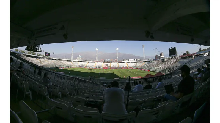 Universidad de Chile tendría como posibilidad el estadio Monumental