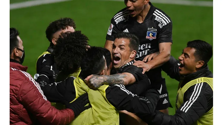 Colo Colo tiene un segundo tiempo de ensueños con cuatro goles a Melipilla