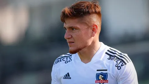 Leo Gil sorprende con emotiva arenga en la goleada de Colo Colo.