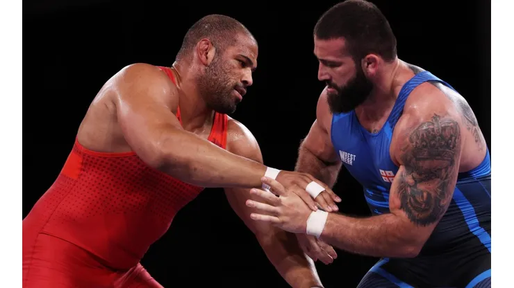 Yasmani Acosta en su duelo de semifinales en los Juegos Olímpicos de Tokio 2020.