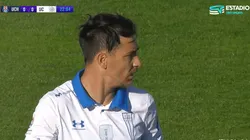 Fernando Zampedri recibe tarjeta amarilla en la Universidad Católica