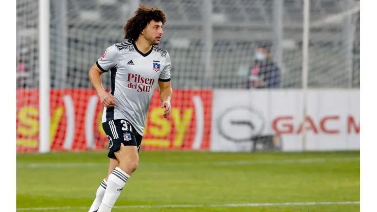 Falcón no descarta una salida de Colo Colo para volver a Uruguay.