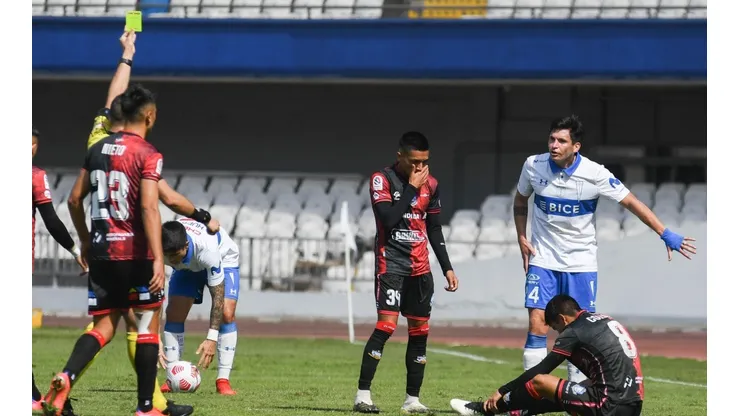 Universidad Católica no logra seguir en el liderato